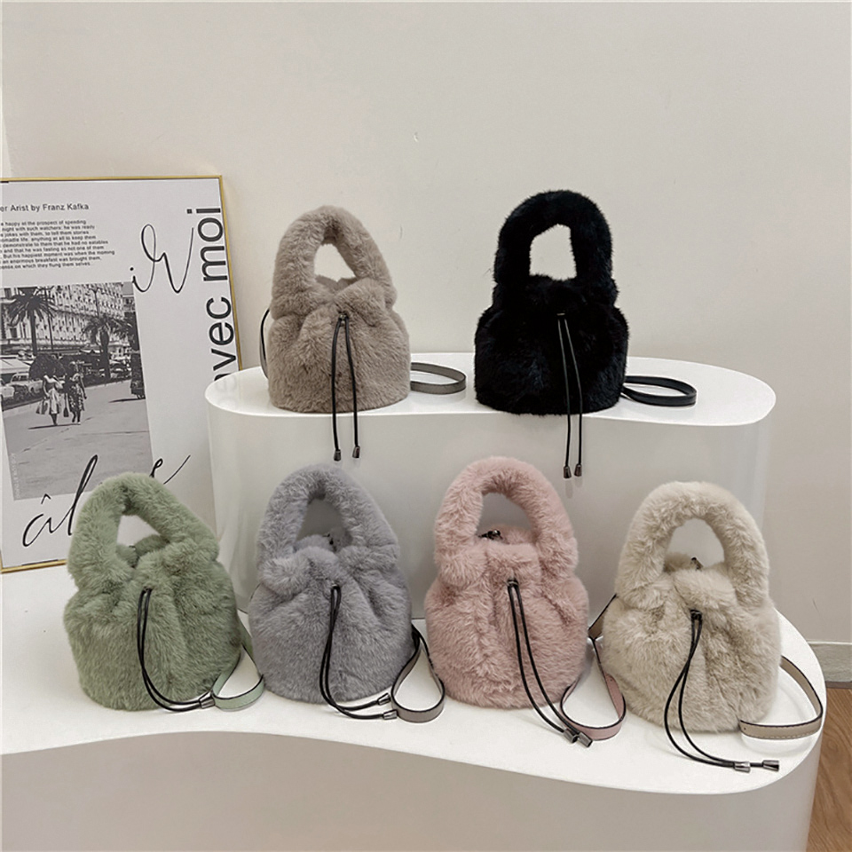 Eco-fur mini bucket bag/tote bag