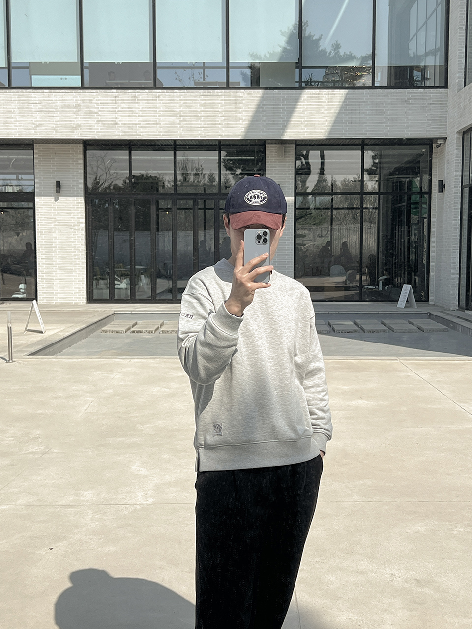 Two-tone vintage stitch cap