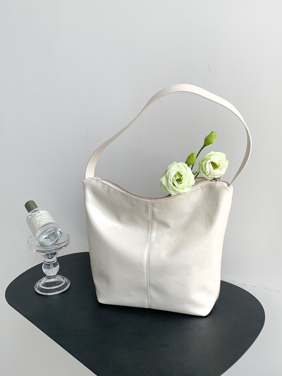 Glossy wrinkle leather shoulder bag (4 colors)
