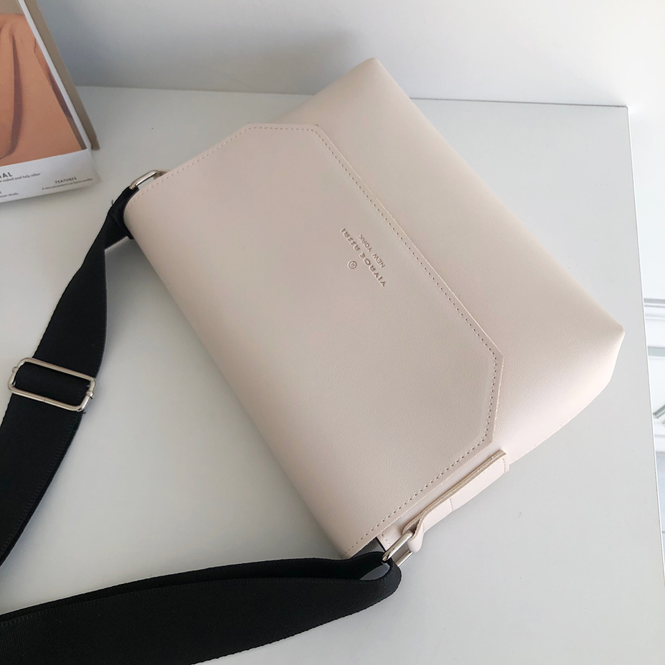 Wide Crossbody Bag (3 colors)