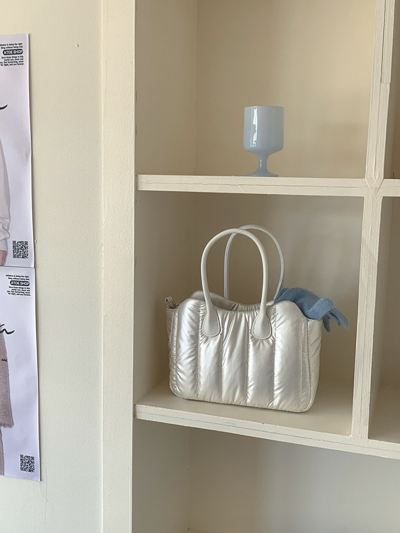 Down nylon quilted tote bag