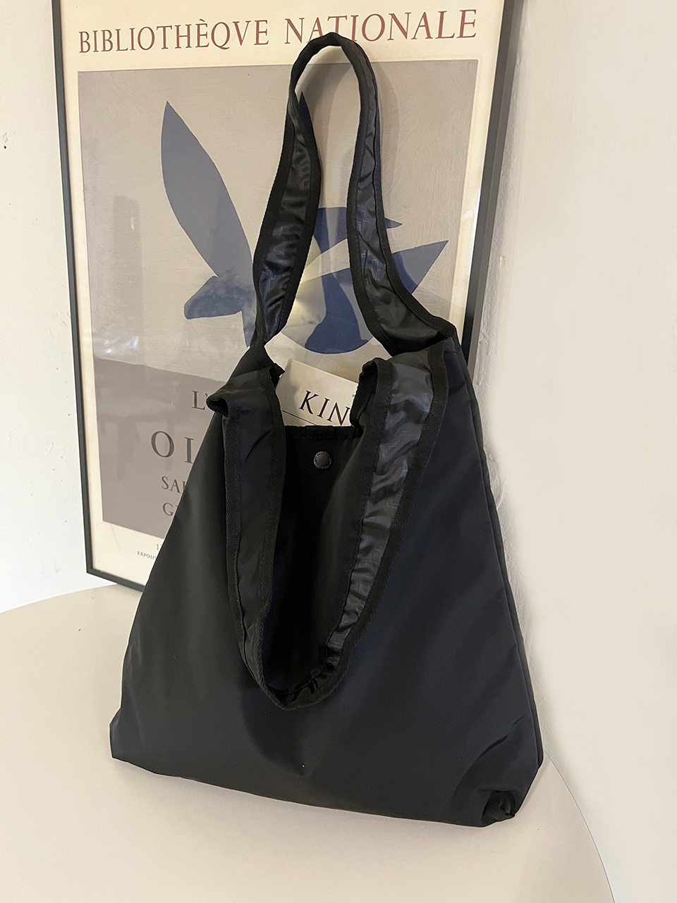 Button nylon shoulder eco bag