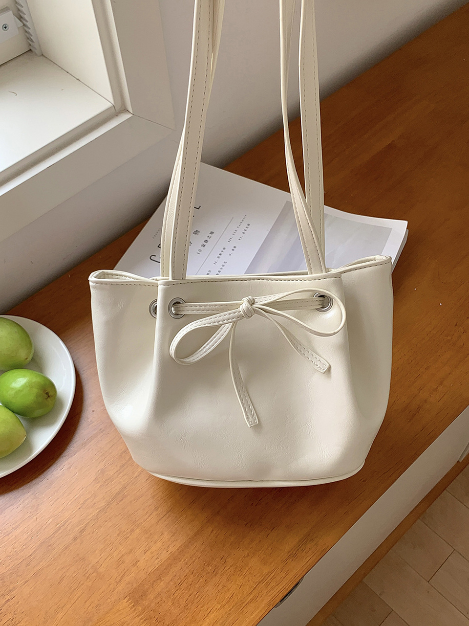 Ribbon Ballet Core Wrinkle Leather Tote Bag (6 colors)