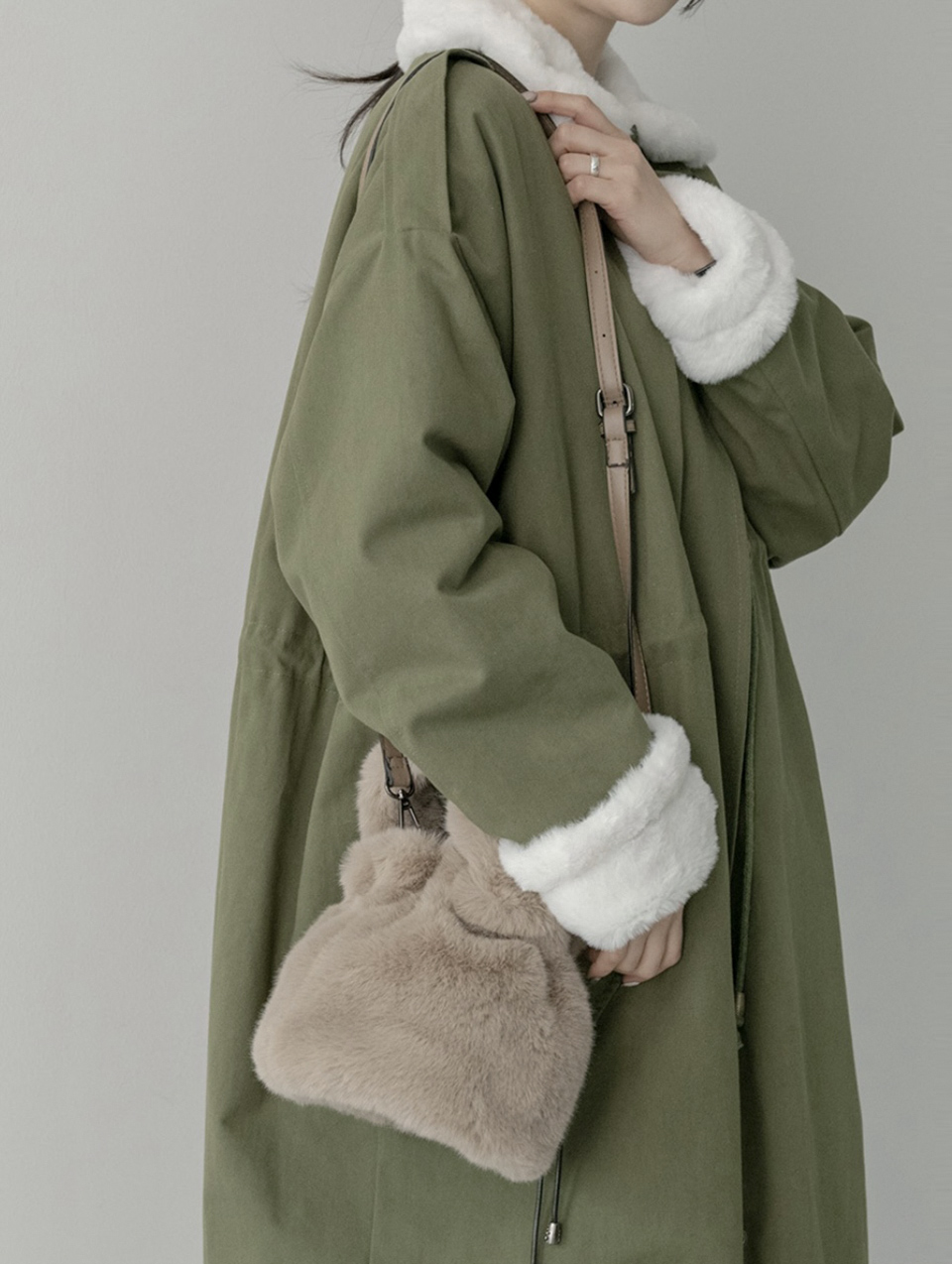 Eco-fur mini bucket bag/tote bag