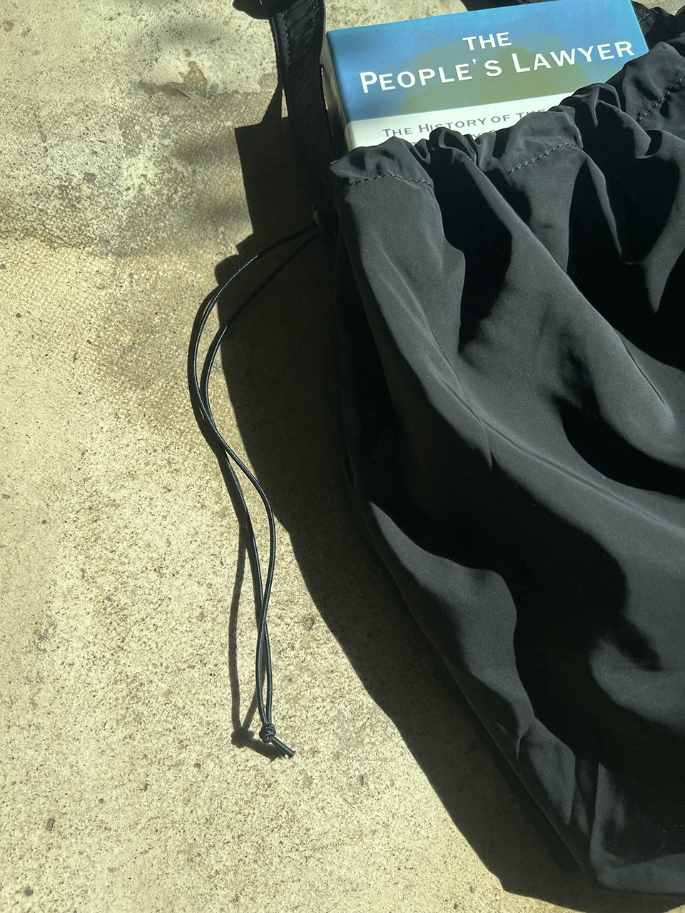 L Nylon Shirring String Big Shoulder Bag