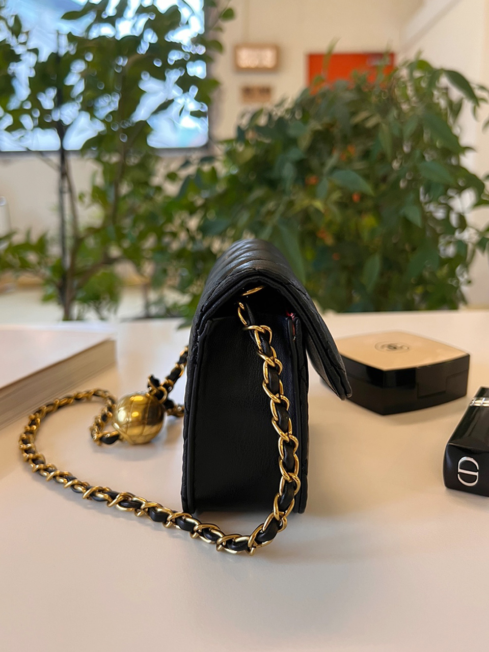 Lotia Quilted Mini Chain Crossbody Bag (2 colors)