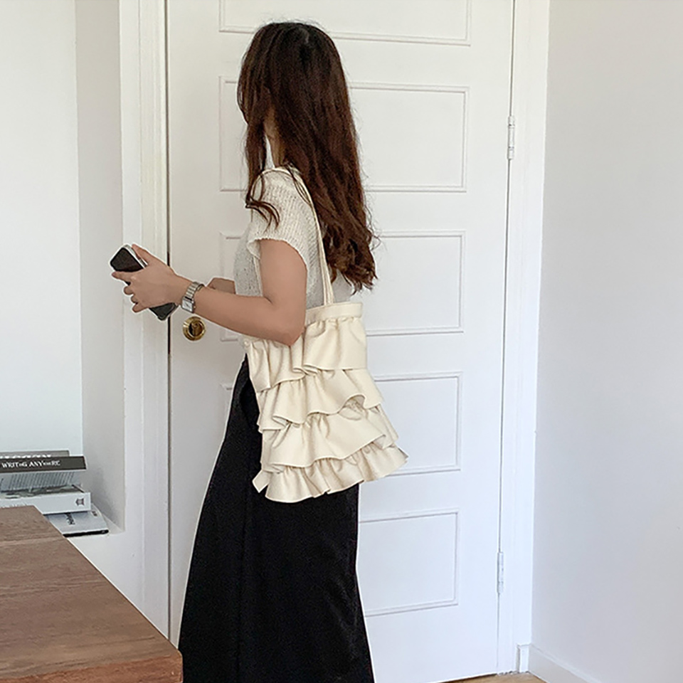 Sharif Frill Frits Shoulder Bag