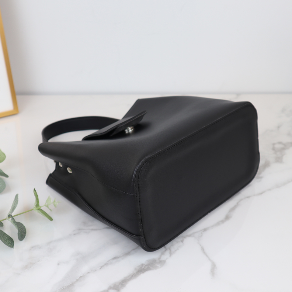 Lucas Mini Cross Shoulder Bag