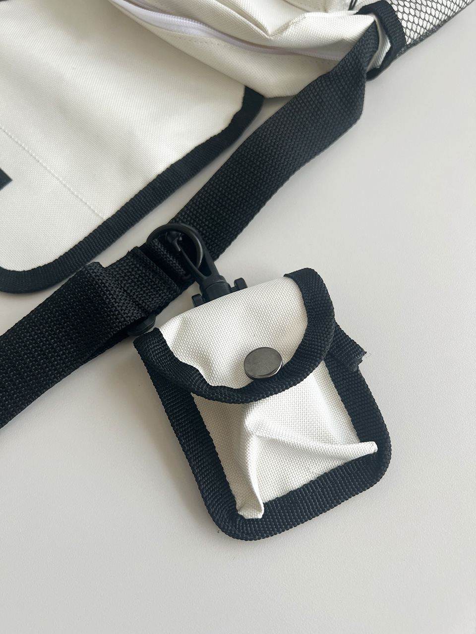 Canvas Zipper Mini Shoulder Bag