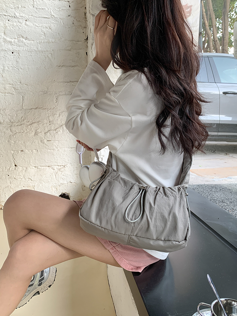 Shirring nylon pocket string shoulder bag (3 colors)