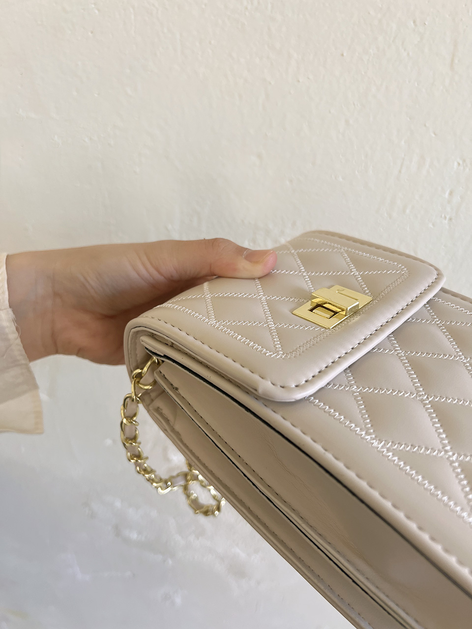 Lotia Quilted Square Chain Mini Shoulder Bag (2 colors)