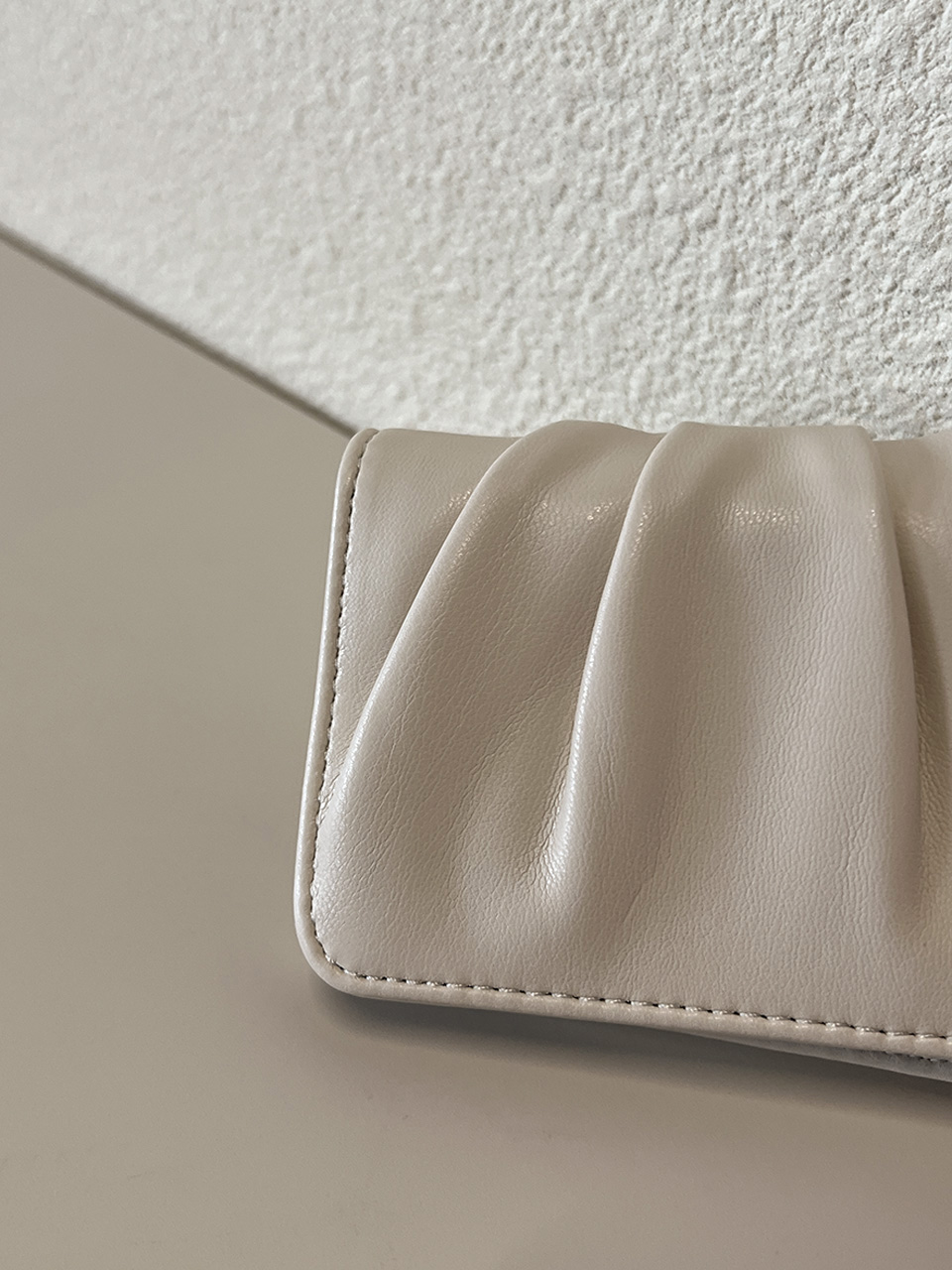 Shirring Leather Card Case