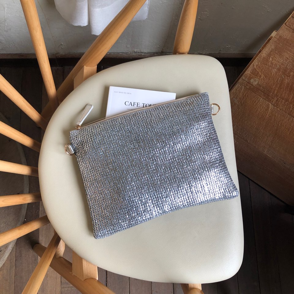 Bling Pearl Rattan Silver Cross Clutch Bag