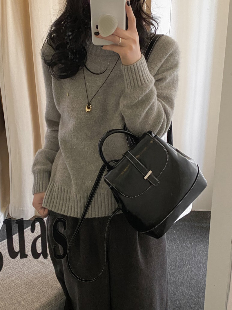 Crack Classic Leather Mini Backpack