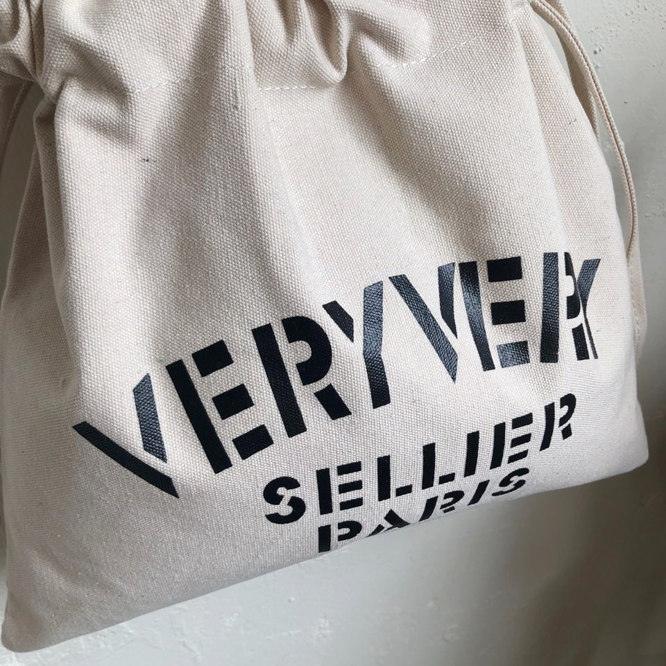 Berry Lettering Big Bag