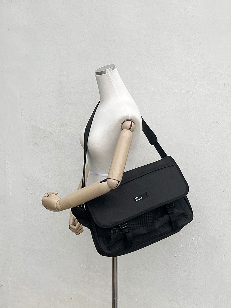 Large Messenger Bag (2 colors)