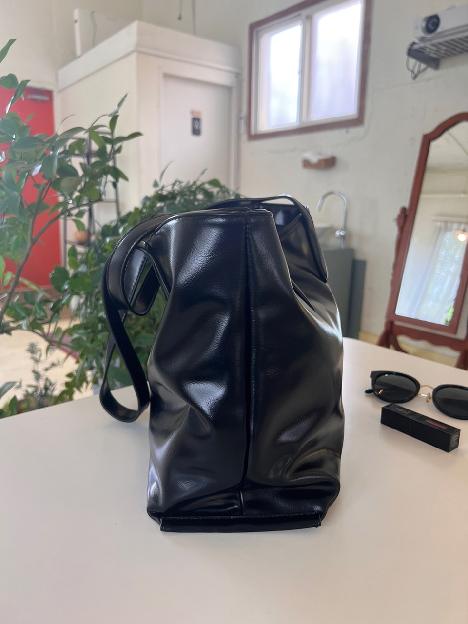 Glossy Square Big Shopper Bag (2 colors)