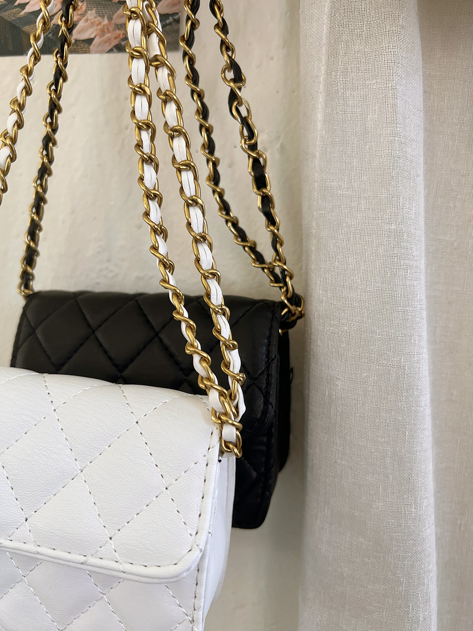 Lotia Quilted Mini Chain Crossbody Bag (2 colors)