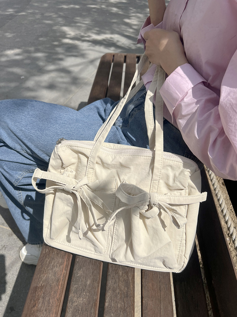 Ribbon Ballet Core Pocket Nylon Shoulder Bag (4 colors)