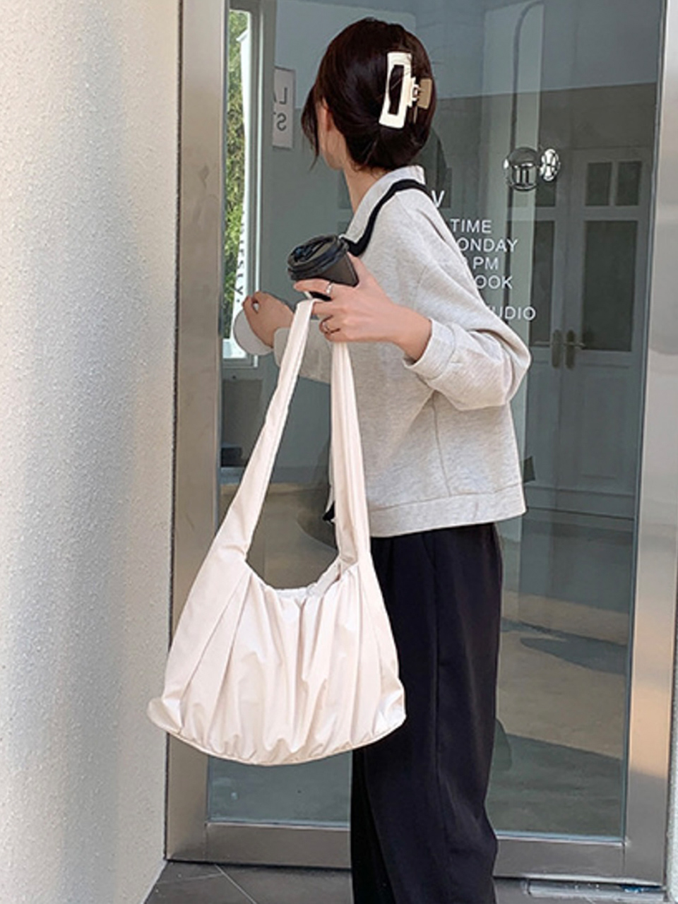 Shirring Daily Nylon Shoulder Bag