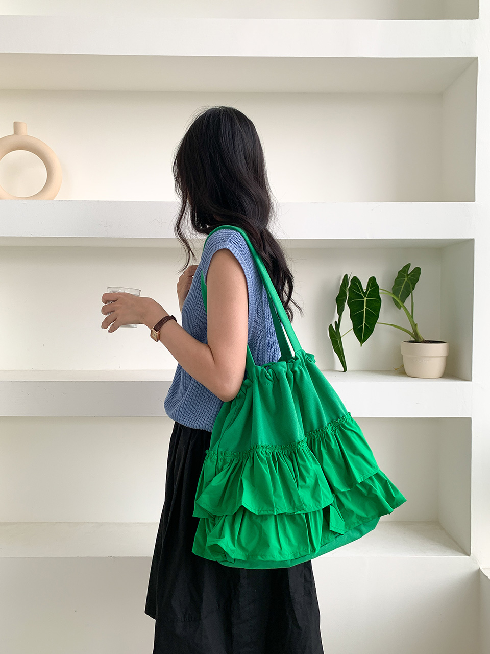 Tiered ruffle shoulder bag
