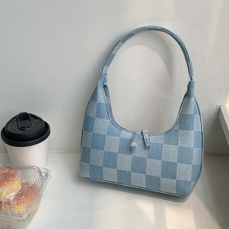 Blooming Round Denim Shoulder Bag