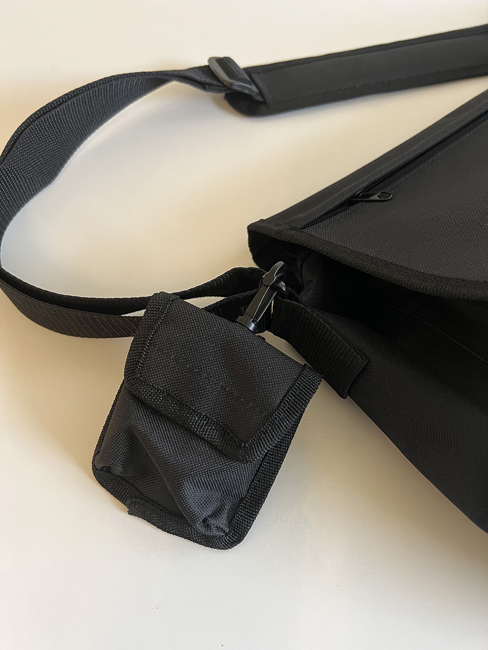 Large Messenger Bag (2 colors)