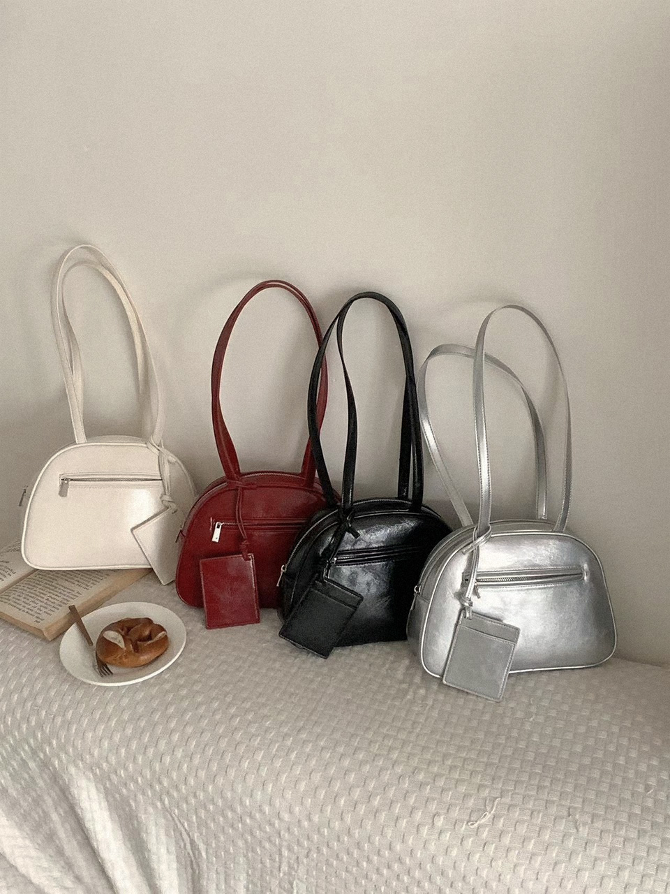 Cracked Round Leather Tote Bag/Shoulder Bag