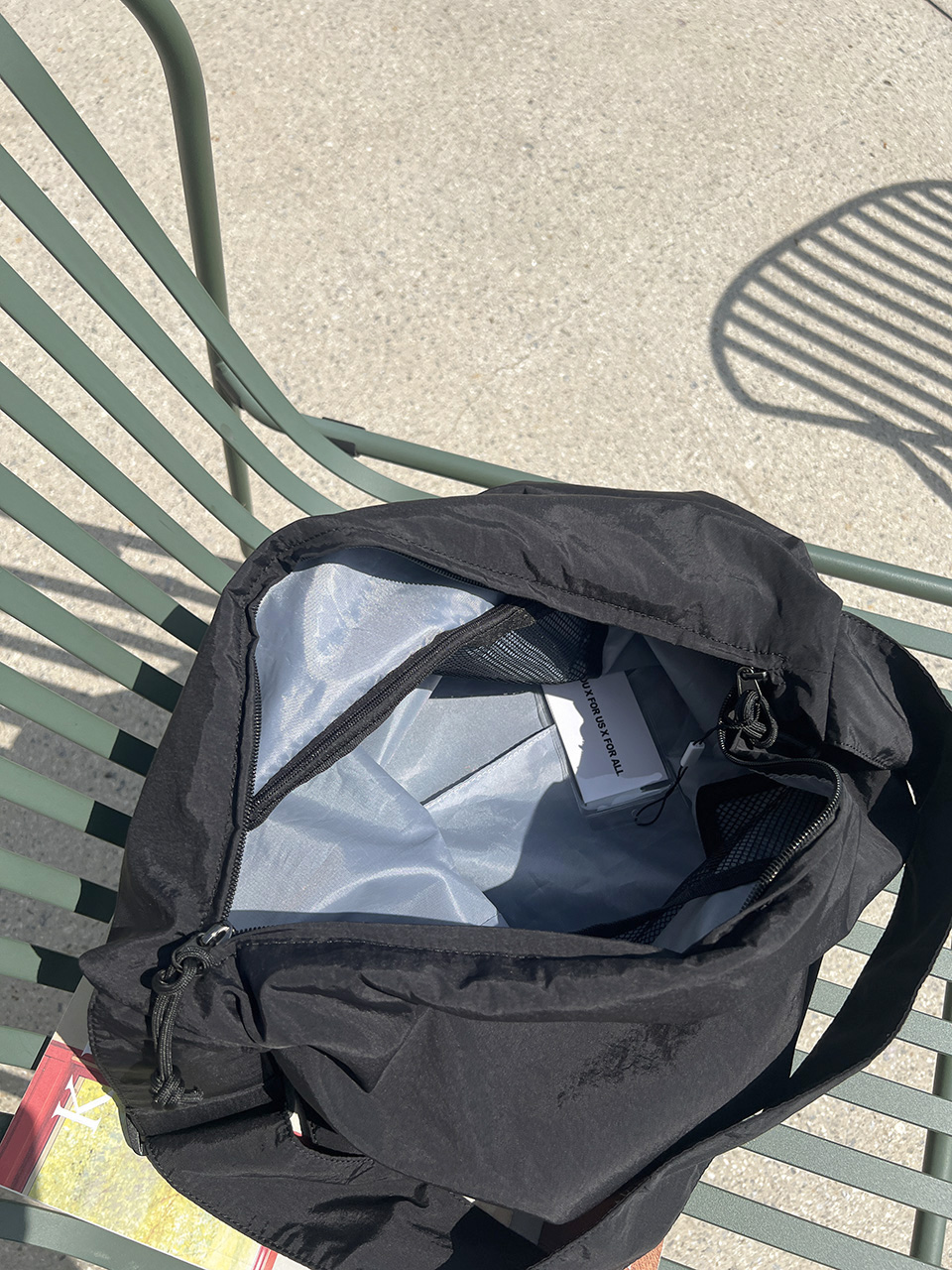 Nylon shoulder bag