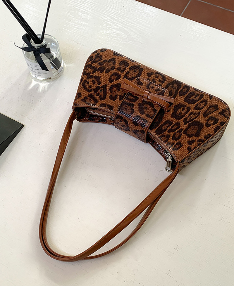 [2 colors] Leopard Ribbon Leather Tote Bag/Shoulder Bag