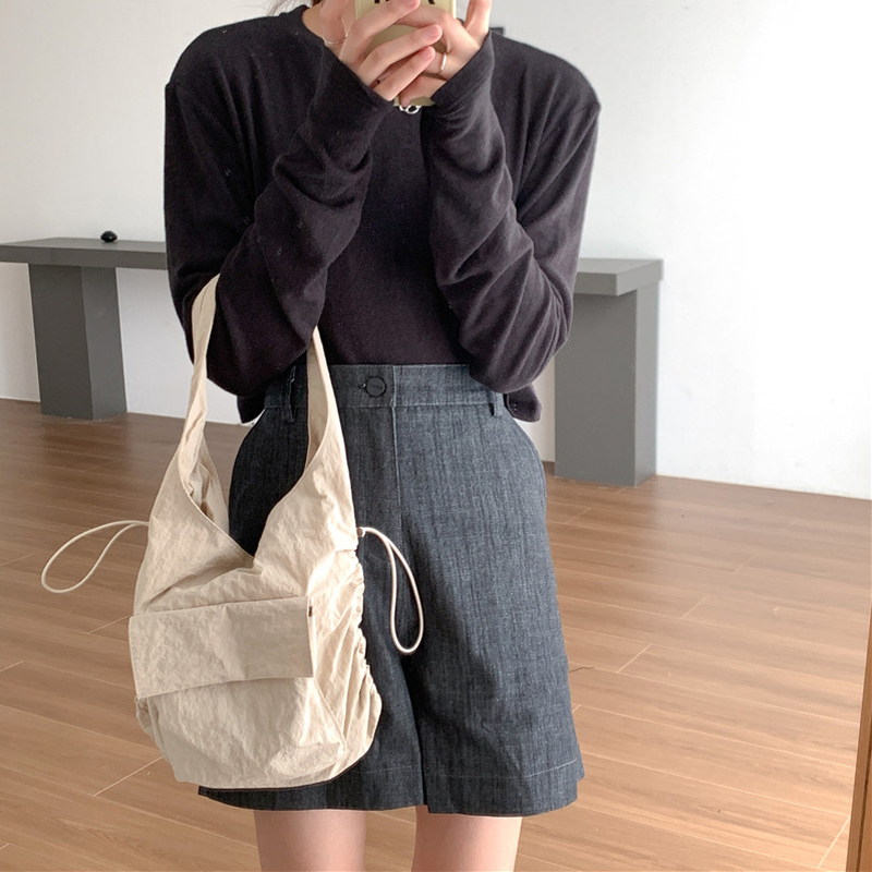 Catherine Pocket Shirring Side String Shoulder Bag
