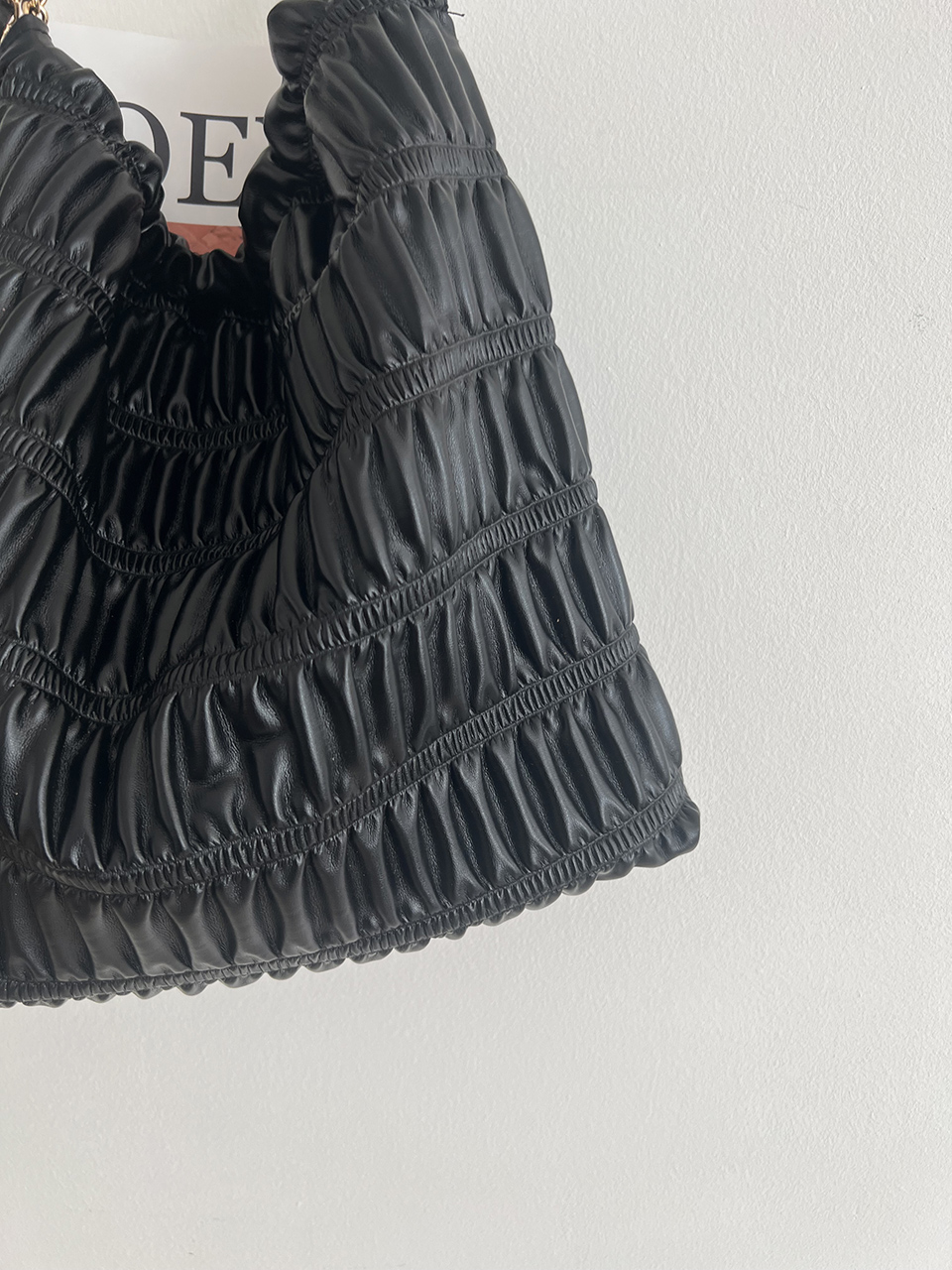 Vanel Fritz Quilted Shirring Chain Shoulder Bag