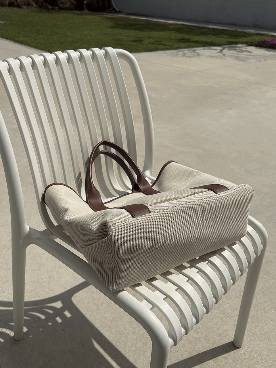 Pocket tote bag (3 colors)