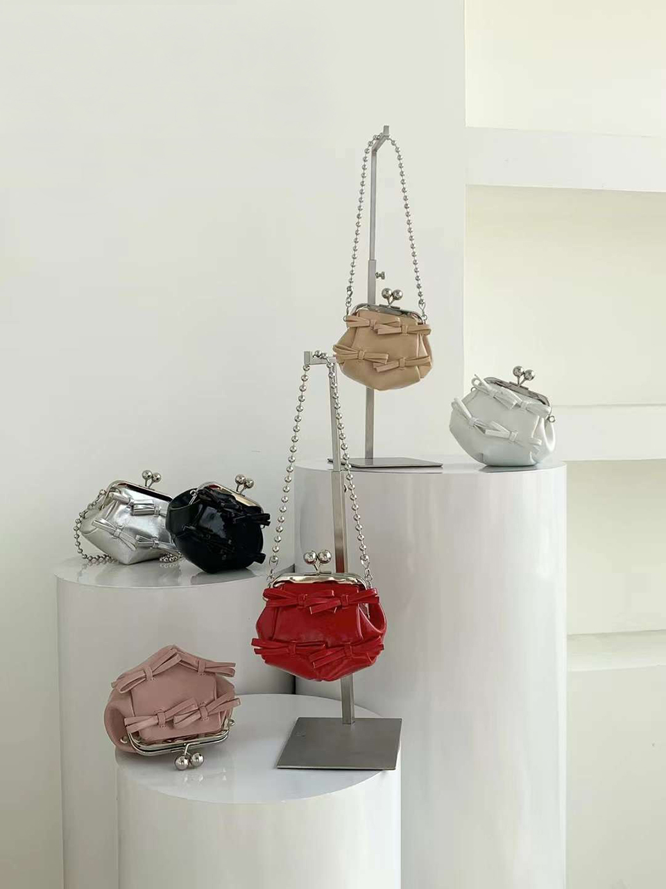 Ribbon 2-Way Chain Mini Crossbody Bag (2 Strap Types)