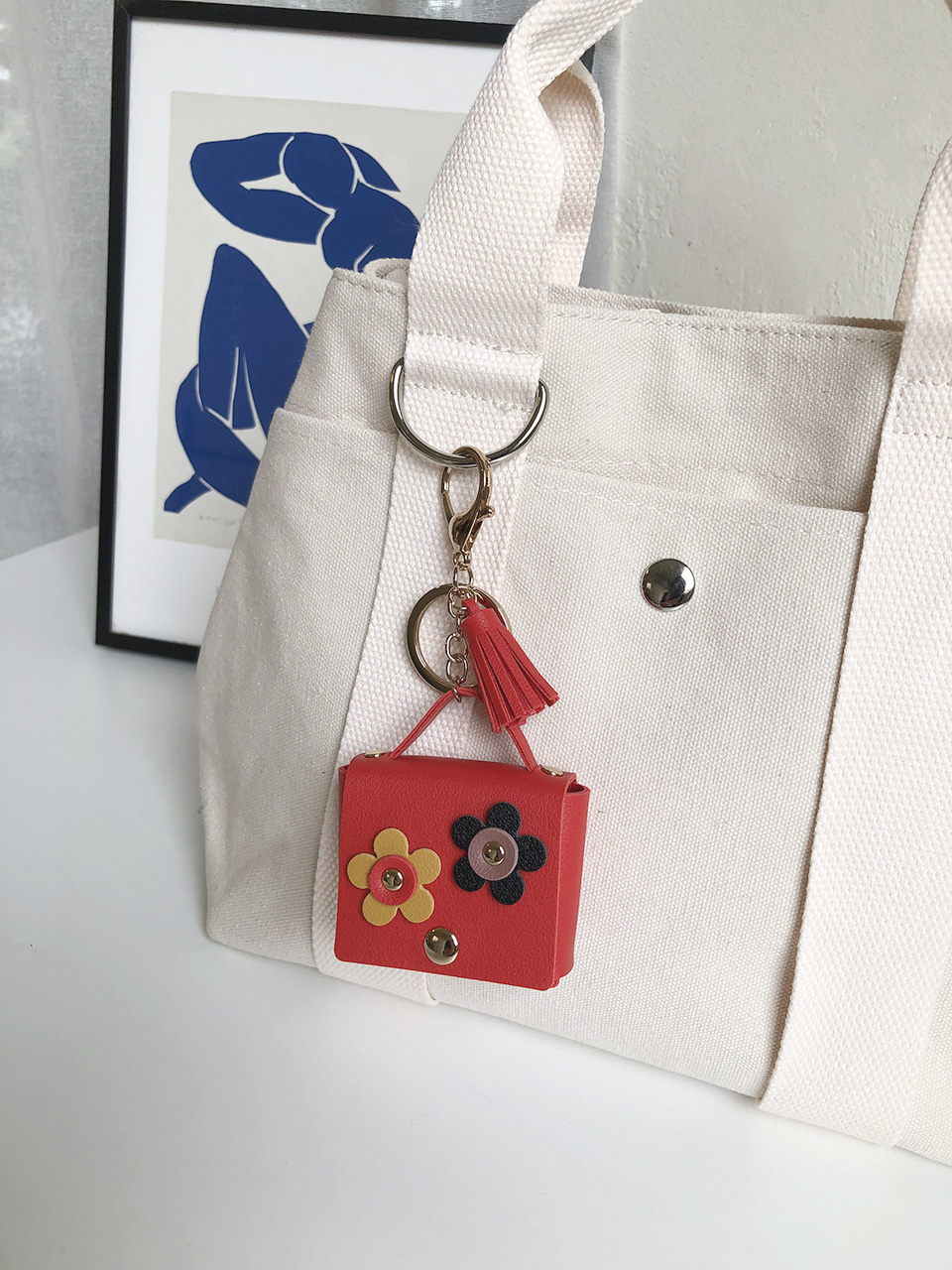 Flower AirPods Case Mini Bag Keyring (5 colors)
