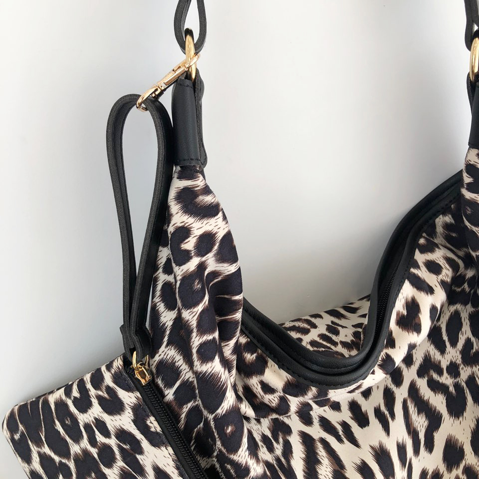 Leopard print zippered big shoulder bag