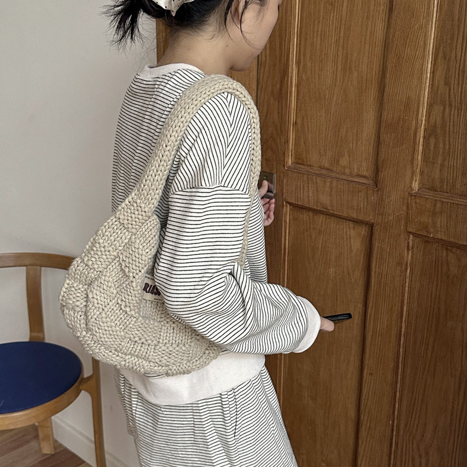 Knitted round crochet tote bag
