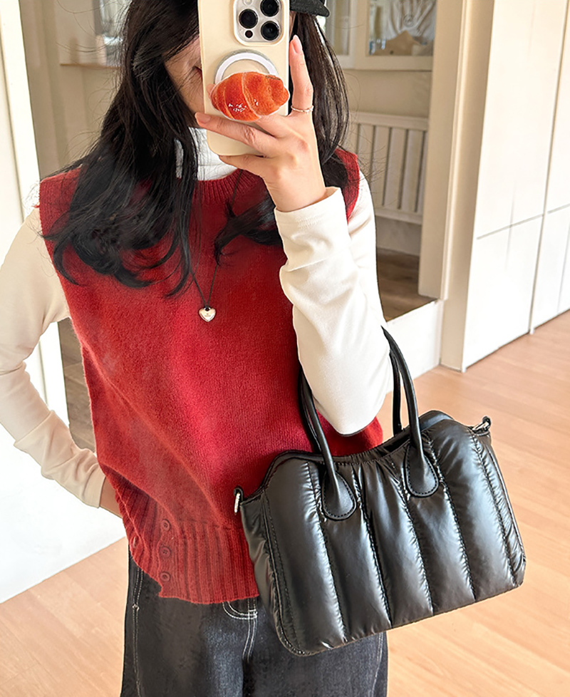 Down nylon quilted tote bag