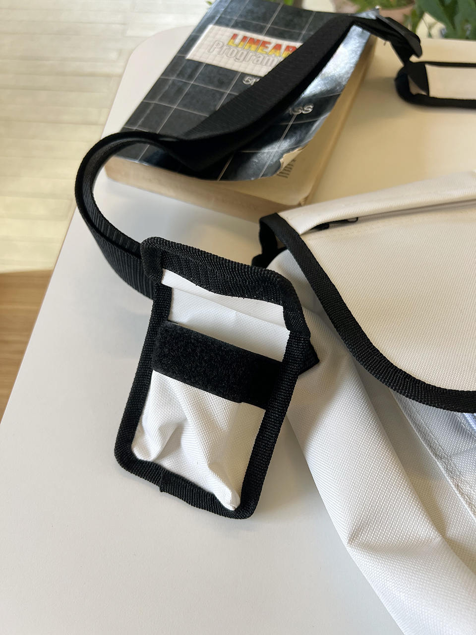 Large Messenger Bag (2 colors)