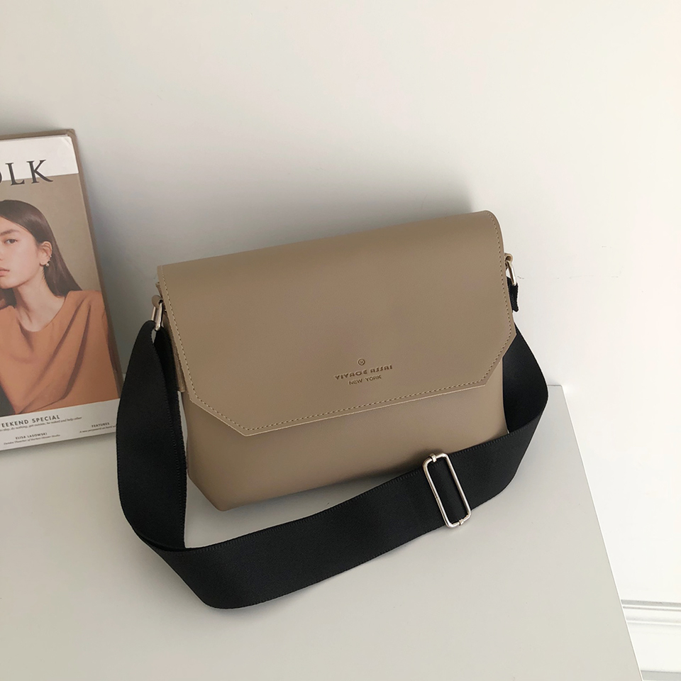 Wide Crossbody Bag (3 colors)