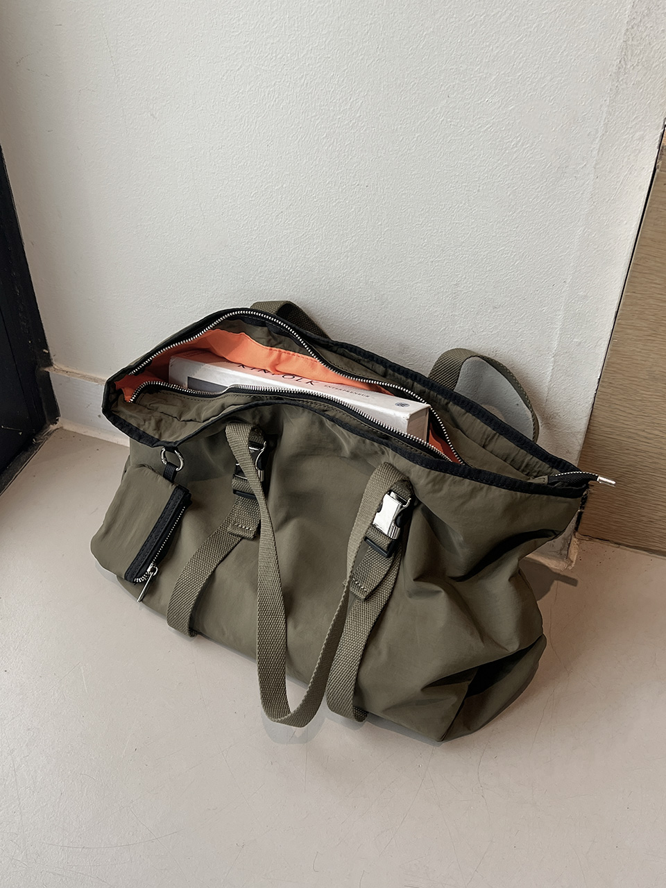 Buckle nylon shoulder bag