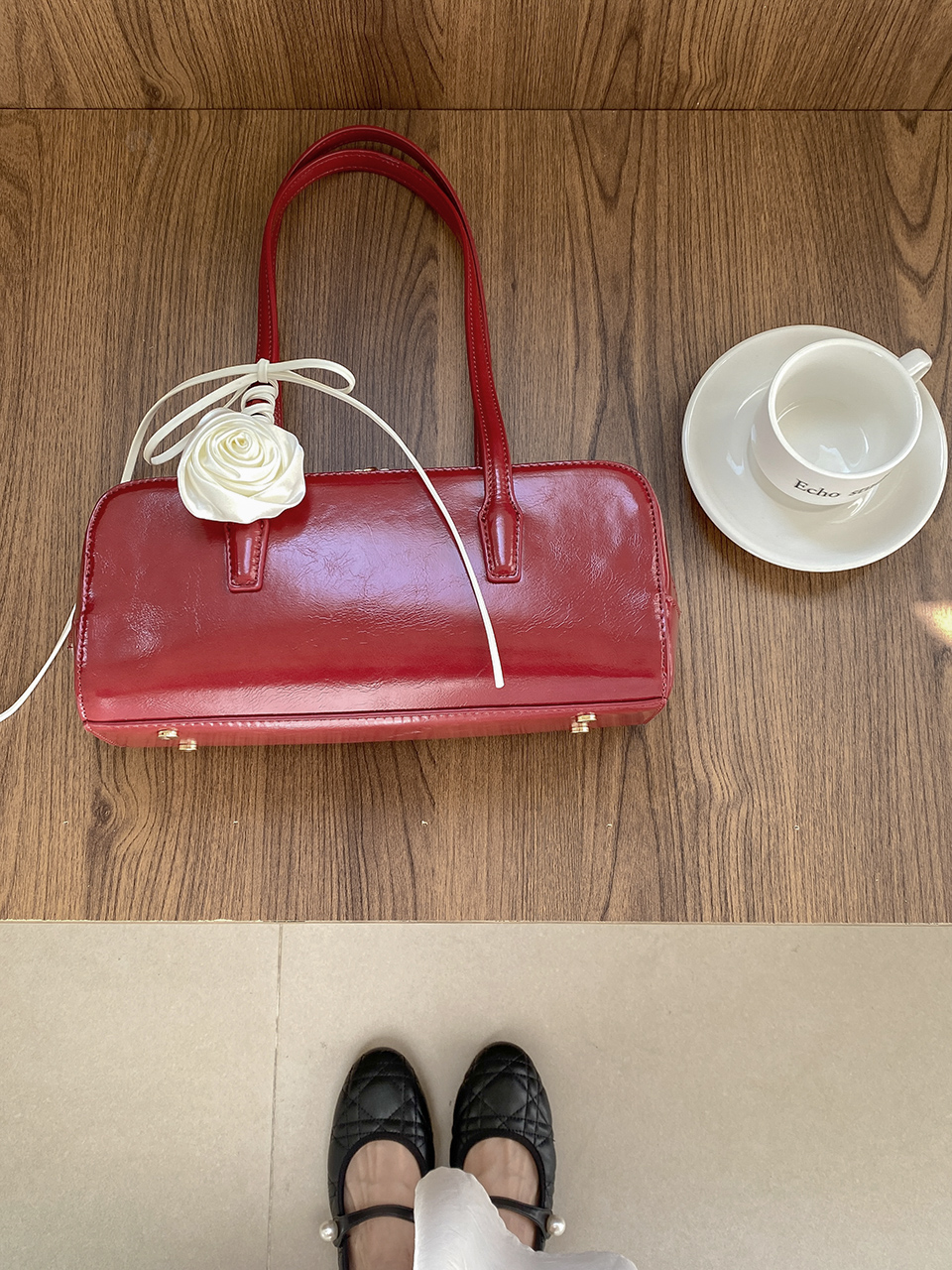 Crack Square Zip-Up Leather Shoulder Bag