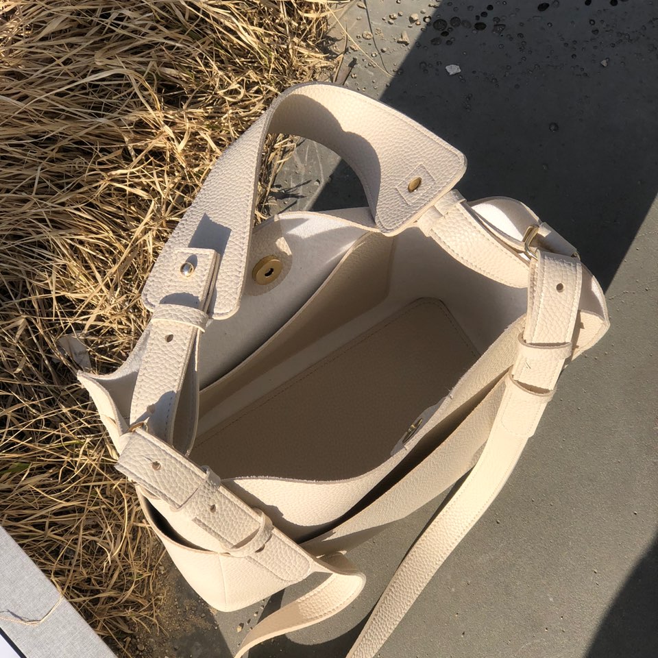 Two-way Big Cross Bucket Bag (7 colors)