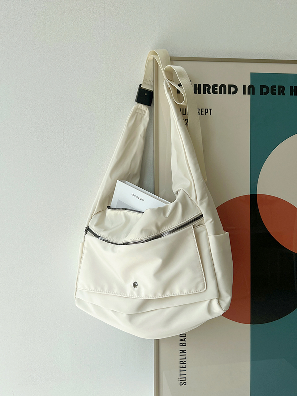 Apes Nylon Zipper Big Shoulder Bag