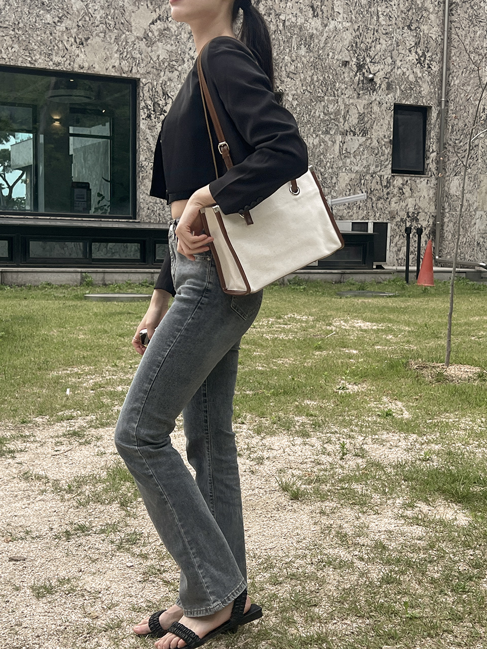 Leather canvas shoulder bag