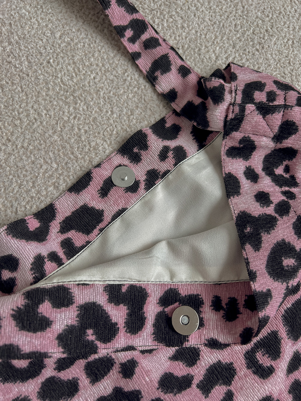 Pink corduroy leopard eco bag