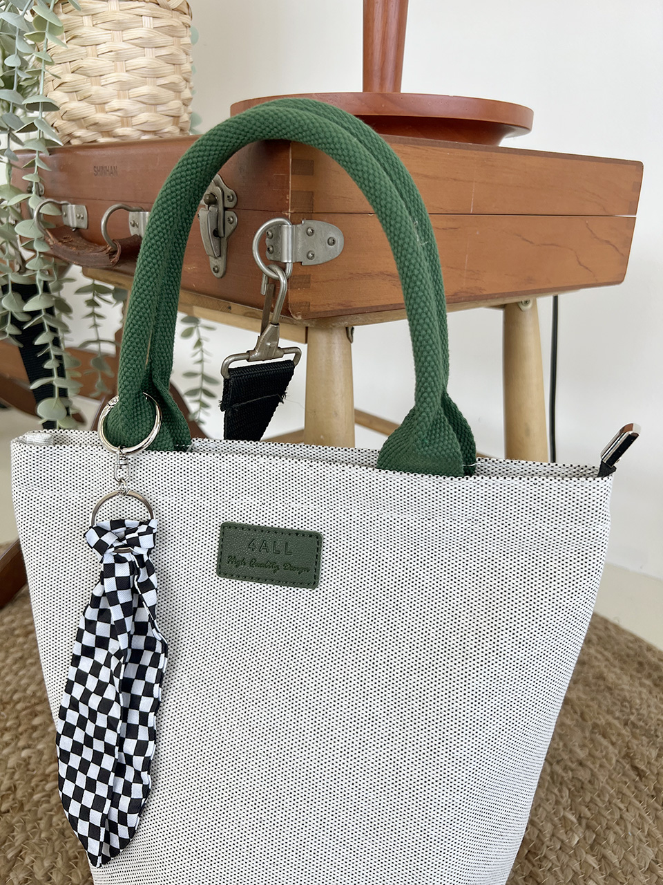 Canvas Insulated Tote Bag (2 colors)