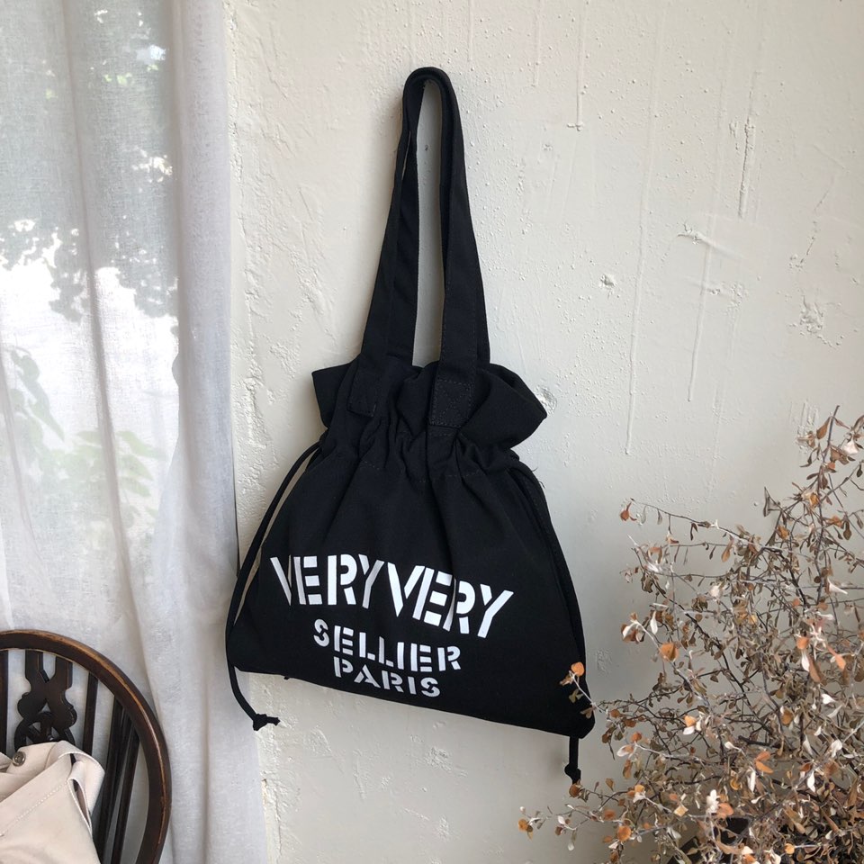 Berry Lettering Big Bag
