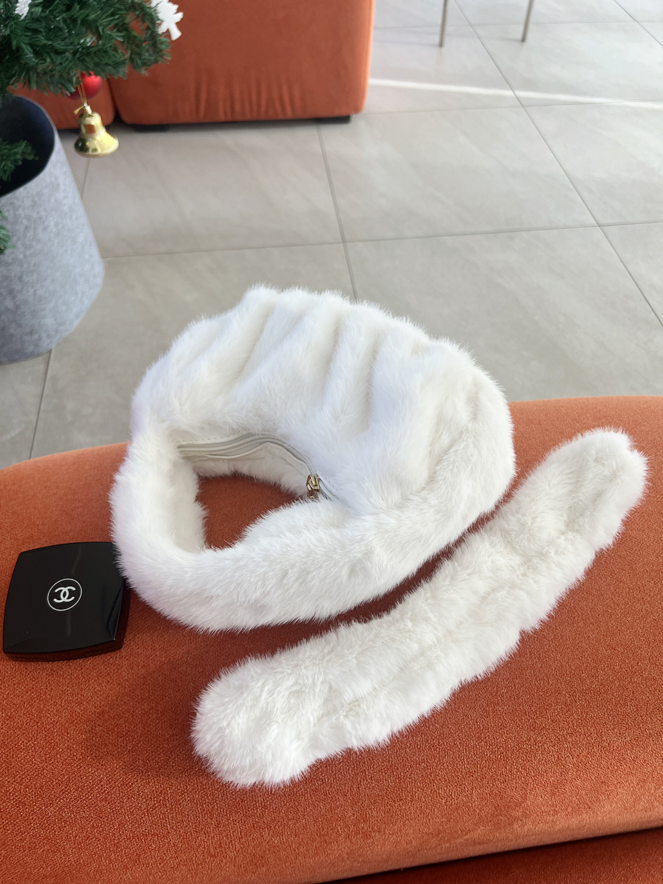 Suwanee Ribbon Fur Shirring Mini Tote Bag