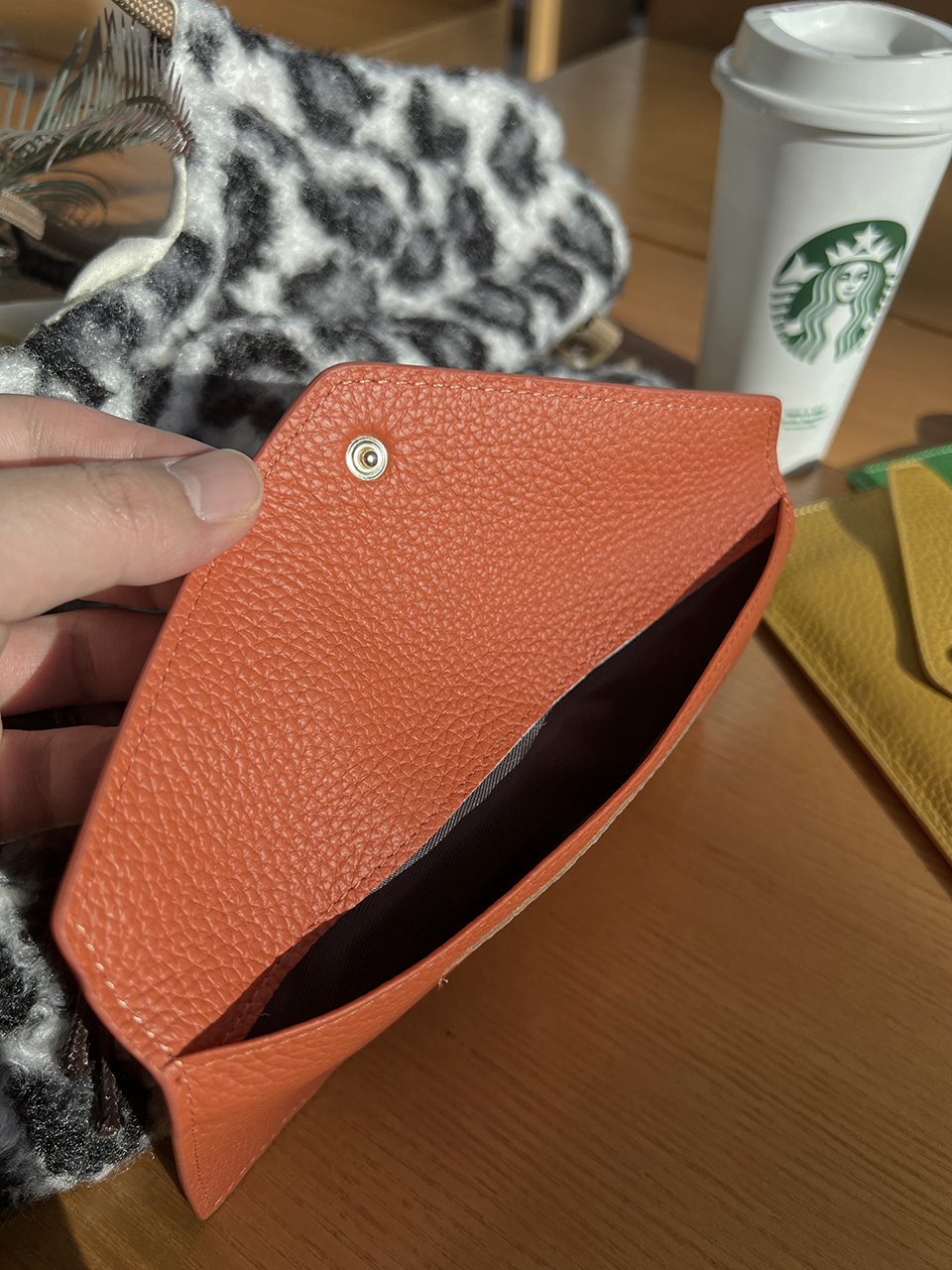 Leather slim card case
